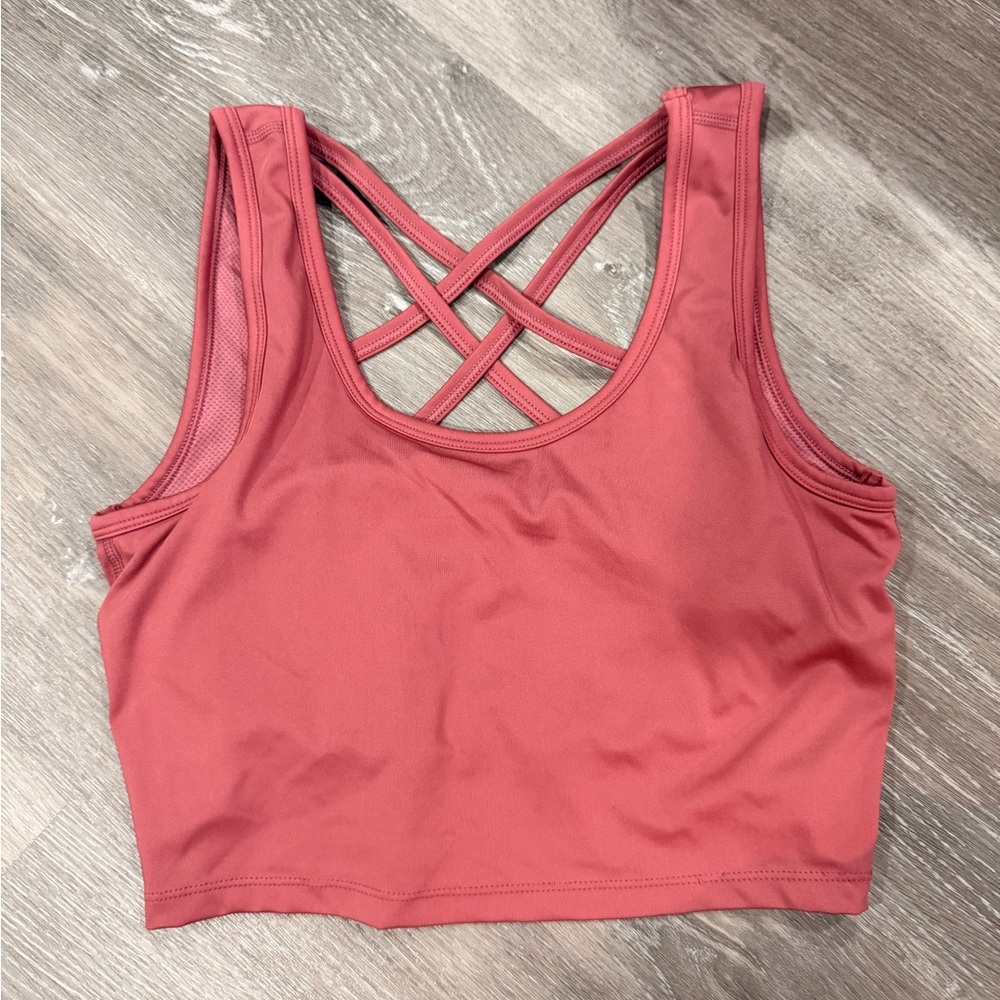 Women's Cross-Back Sports Bra and matching biker shorts - Pink